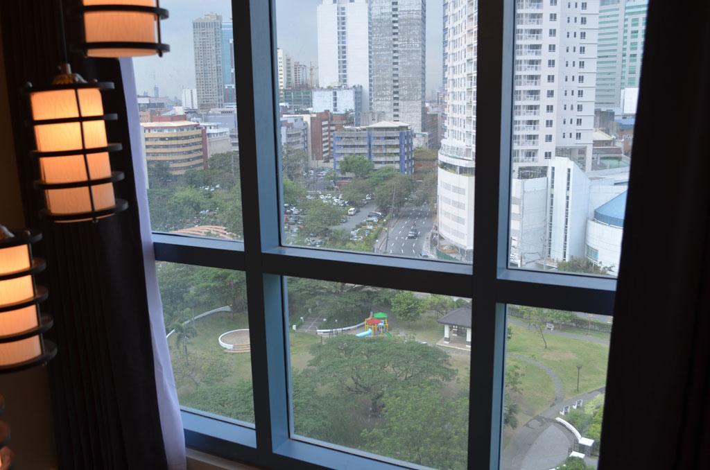 Eton Parkview Apartment Makati City ภายนอก รูปภาพ